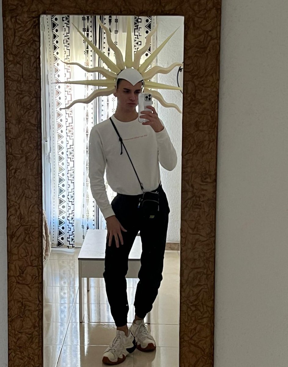 itsagittaria's tweet image. Aun estaba calvo chicas no me jusgueis