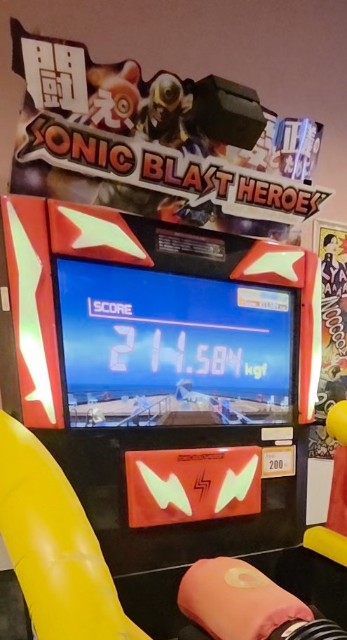 しらがみ tweet media