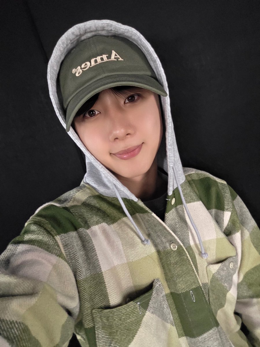 [📺]

잠시 후 9시!
MBC FM4U <#김이나의별이빛나는밤에>에
후이가 출연합니다 🥰

#후이 #HUI
#노래에기대는밤