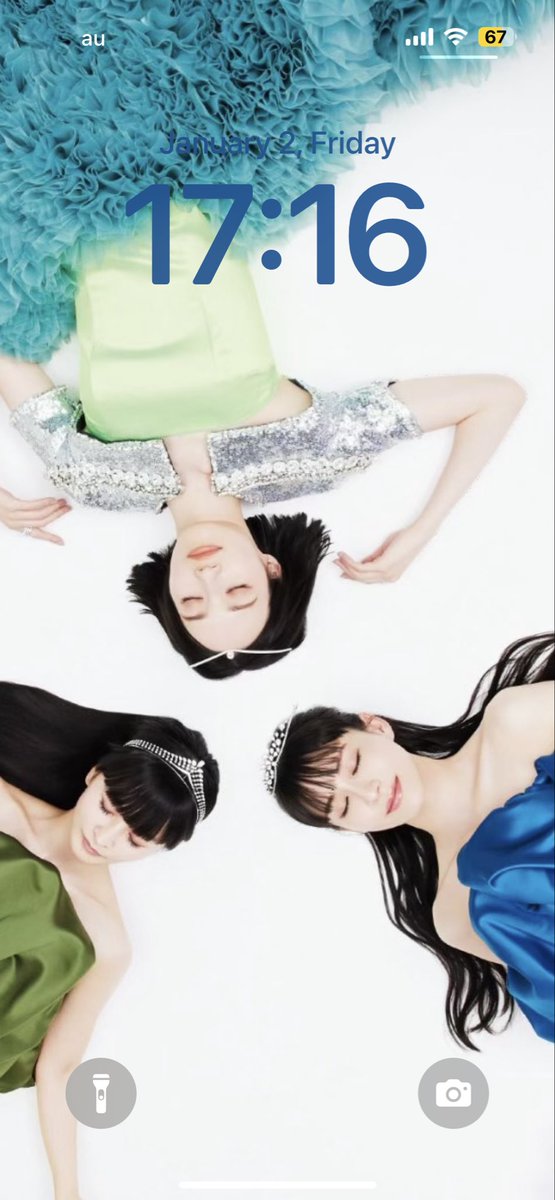 z9_d2's tweet photo. ロック画面もコールドスリープ中💤 https://t.co/LPRmndElU9