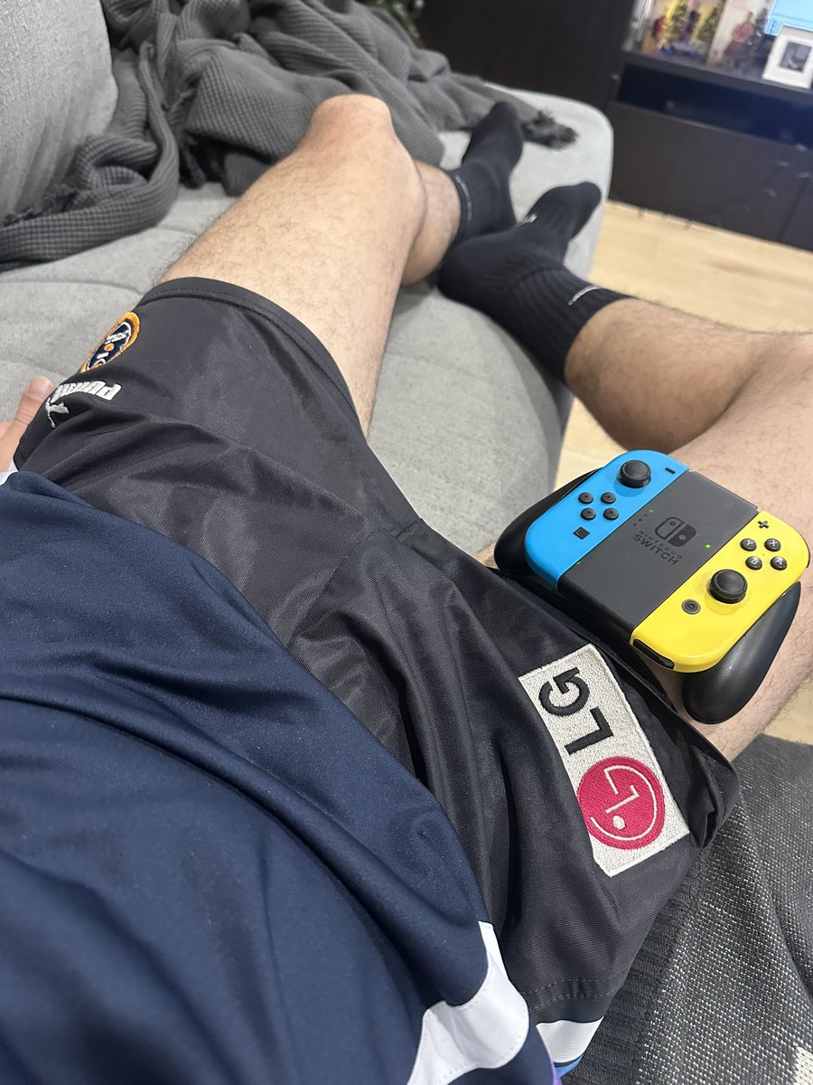 Who wants to play with me? 😈😏