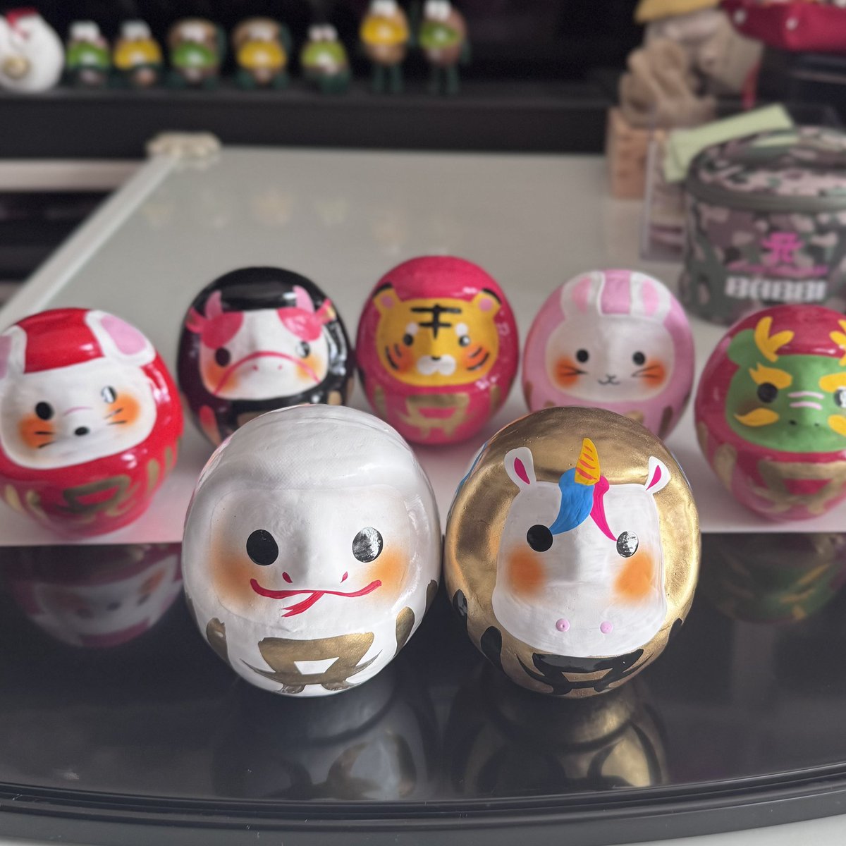 RT @HAL626_TA: 干(A)支だるまの引継ぎ式🔴 巳から午(ユニコーン)へ