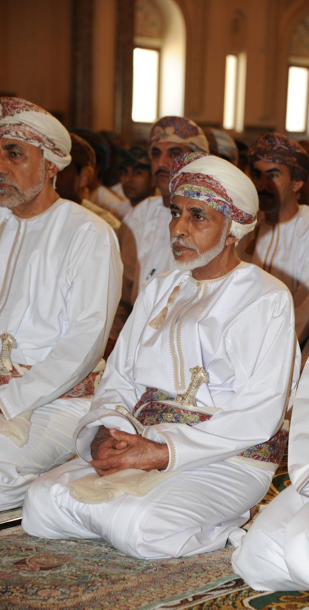 دعوااات لـلسلطان قابوس tweet media