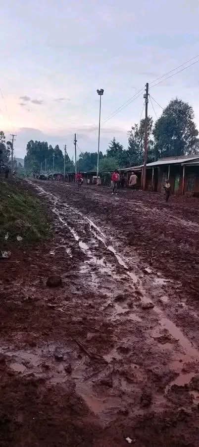 DanChepta's tweet image. This is the home of the guy 

Who is promising us we will be like Singapore. 

I don't want to say more.

Weuh 🤣🤣🤣