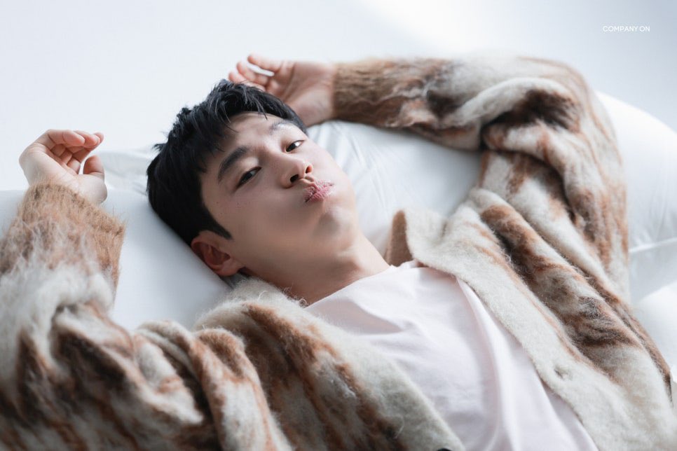 아 진짴ㅋ 하지마..ㅋㅋ//