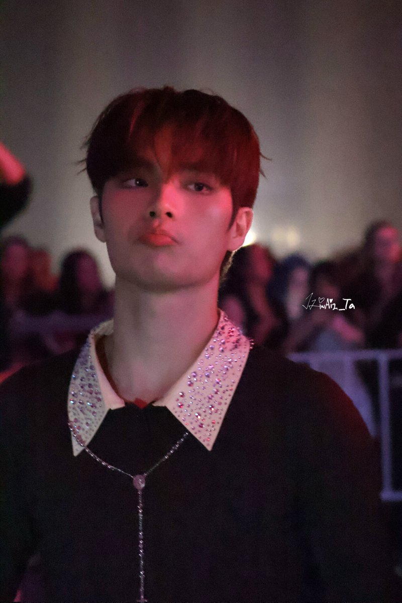 🐱𝙻𝚈𝚗🐺 tweet media