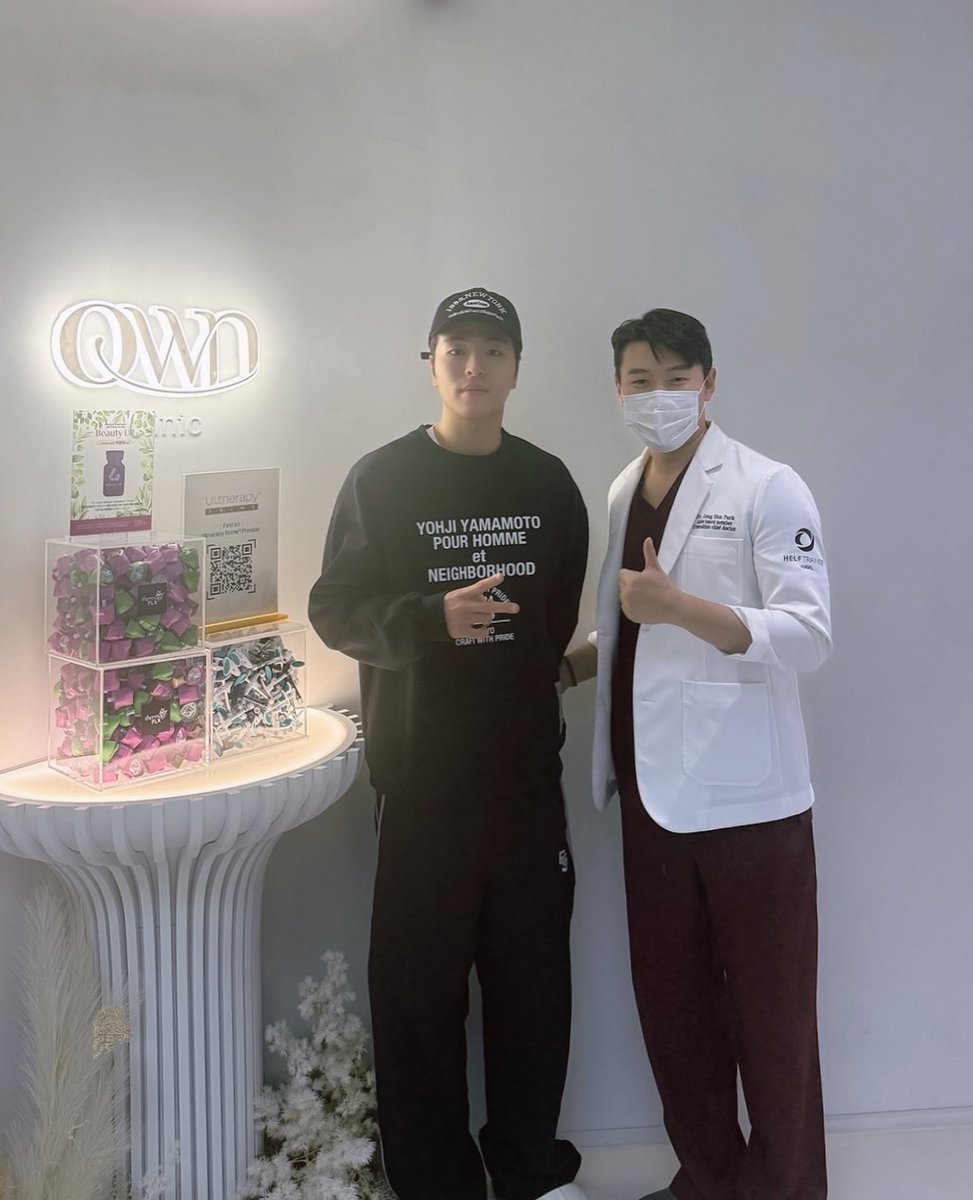 guguberry31's tweet image. 260102 Junhoe Update from dr.threeparks(skin care service) IG Post

 🎶 너는 내 취향 저격, 취향 저격

iKON 구준회님.

한 소절만으로도 분위기를 바꾸는 목소리.
무대 위에서는 강렬하고,
그 외의 순간에서는 담백한 매력이 인상적이었습니다.

음악과 연기를 오가며
자신만의 색을 꾸준히…