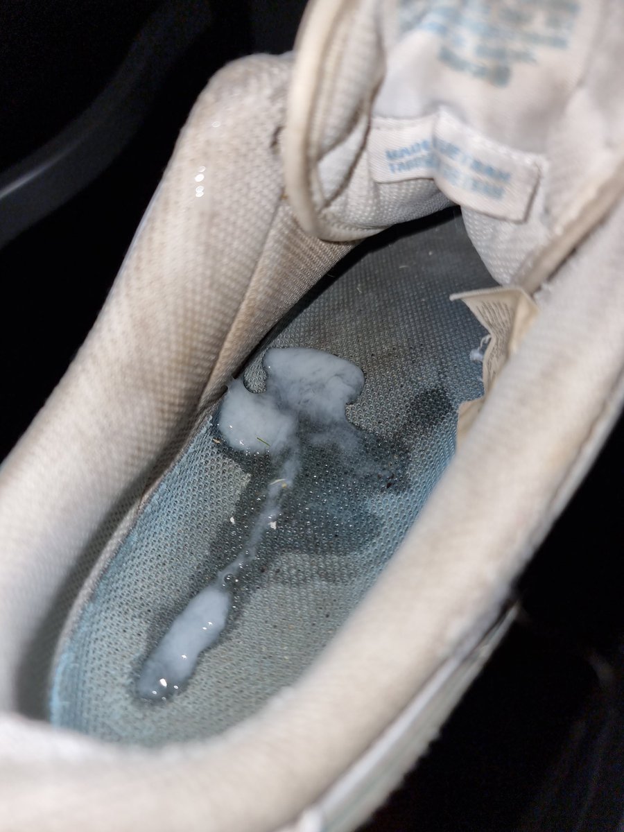 Shoephile tweet media