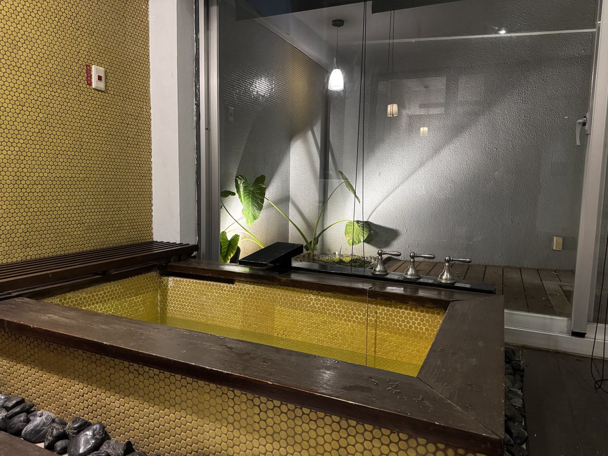 Dogs275's tweet image. 北投温泉に到着！
2泊3日温泉入り放題！