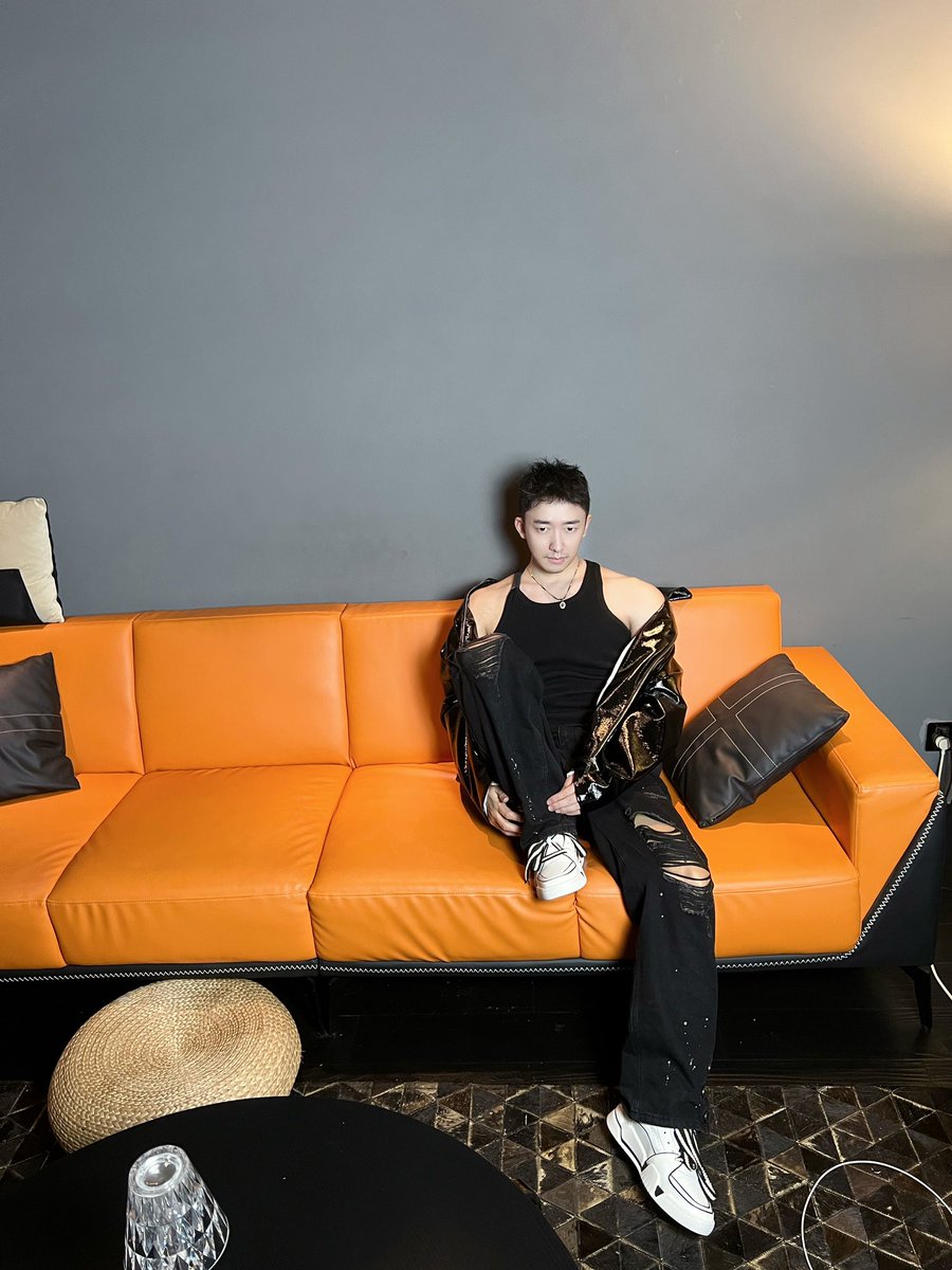 祝大家新年快乐吧～