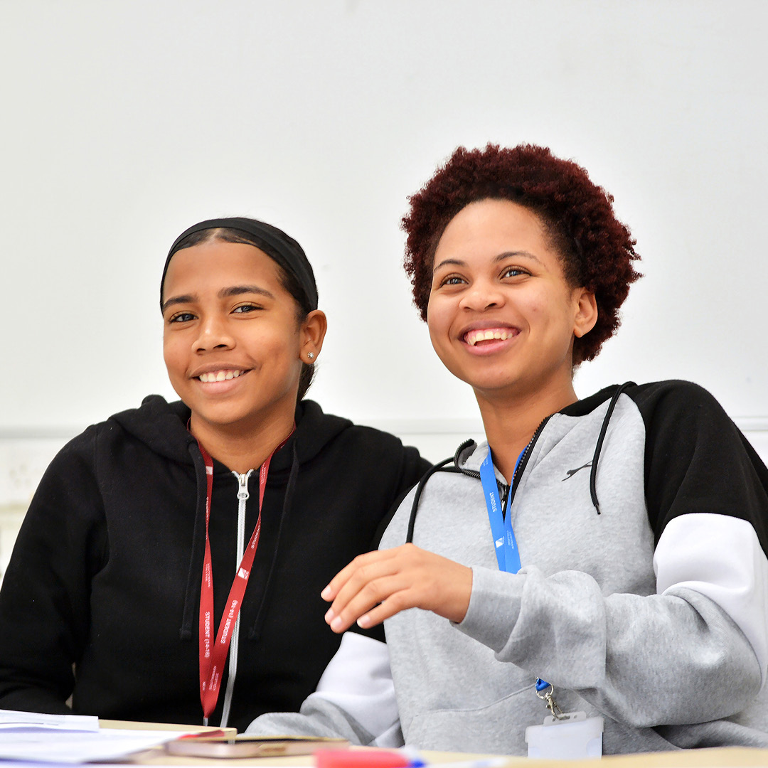 LewishamCollege's tweet image. Study English this term. Our ESOL programmes for 16–18s cover English, Maths, ICT, personal development, employability and vocational tasters, from Entry Level to GCSE.

Apply today: orlo.uk/ntdJ6

#LewishamCollege #NewYearNewStart #Unlockyourpotential #ApplyToday