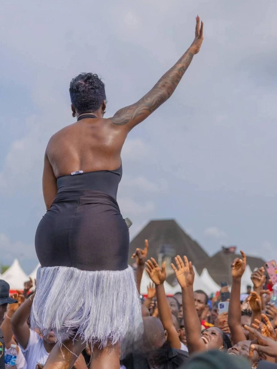 AFRO NIGERIA 🇳🇬 tweet media