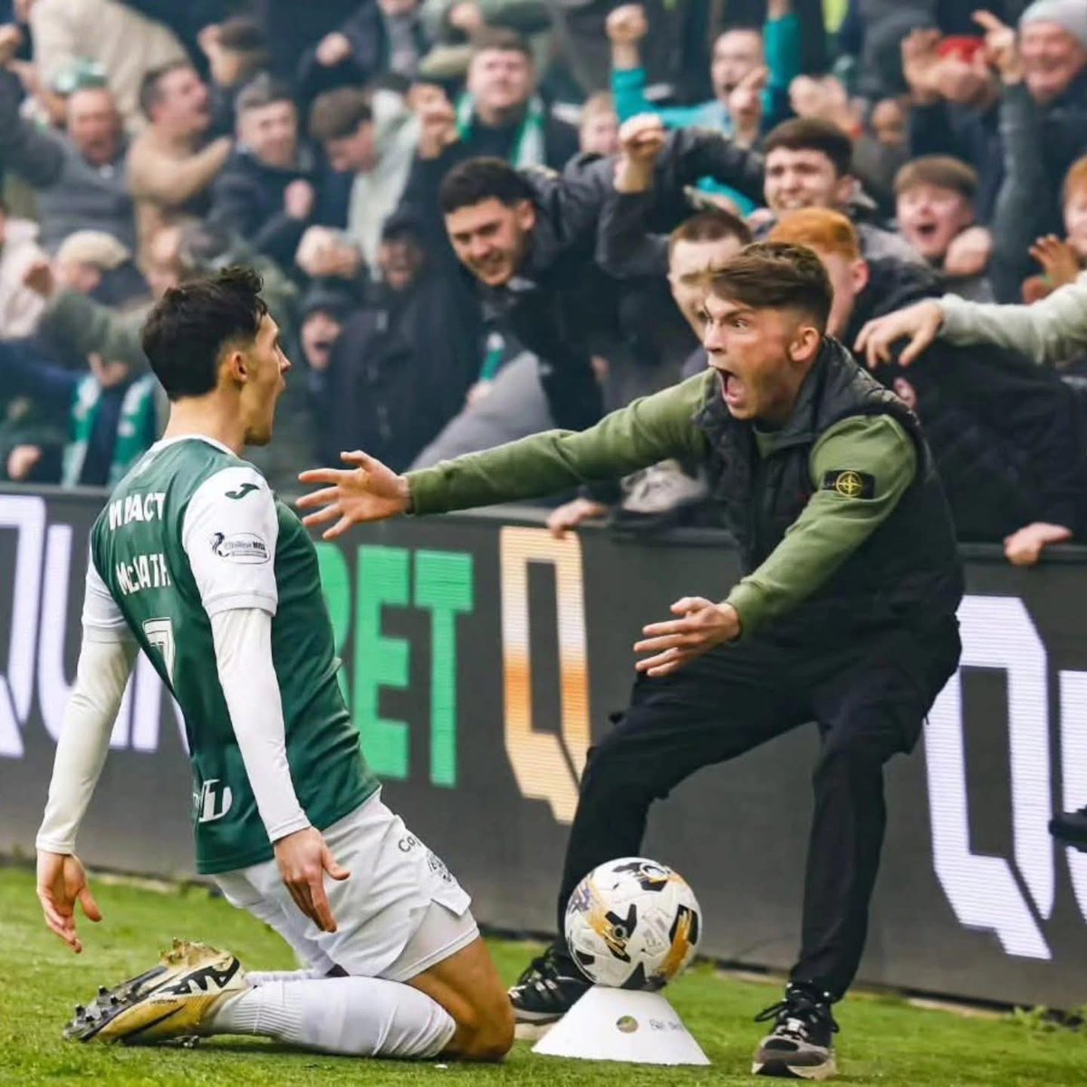 Footballtweet's tweet image. The young fan from the viral photo at the Hibs-Hearts game has been arrested and charged for pitch invasion. 

What looked like a supporter swept up in the moment could now be left with a criminal record and a lengthy football ban — a response that feels ridiculously harsh given…