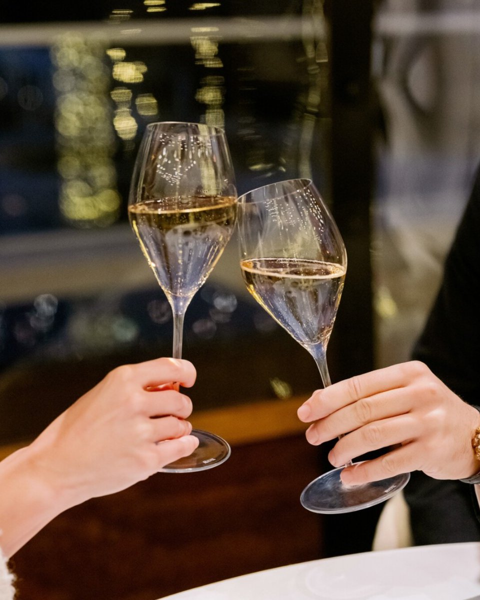 FSKyoto's tweet image. Slow down and savor Sunday, the Kyoto way. 🌿Set against an 800-year-old heritage pond garden, immerse yourself in a leisurely Sunday brunch in a relaxed pace. 毎週日曜日限定、サンデーブランチがまもなく登場します。🌿いつもより贅沢な日曜日を過ごしませんか。