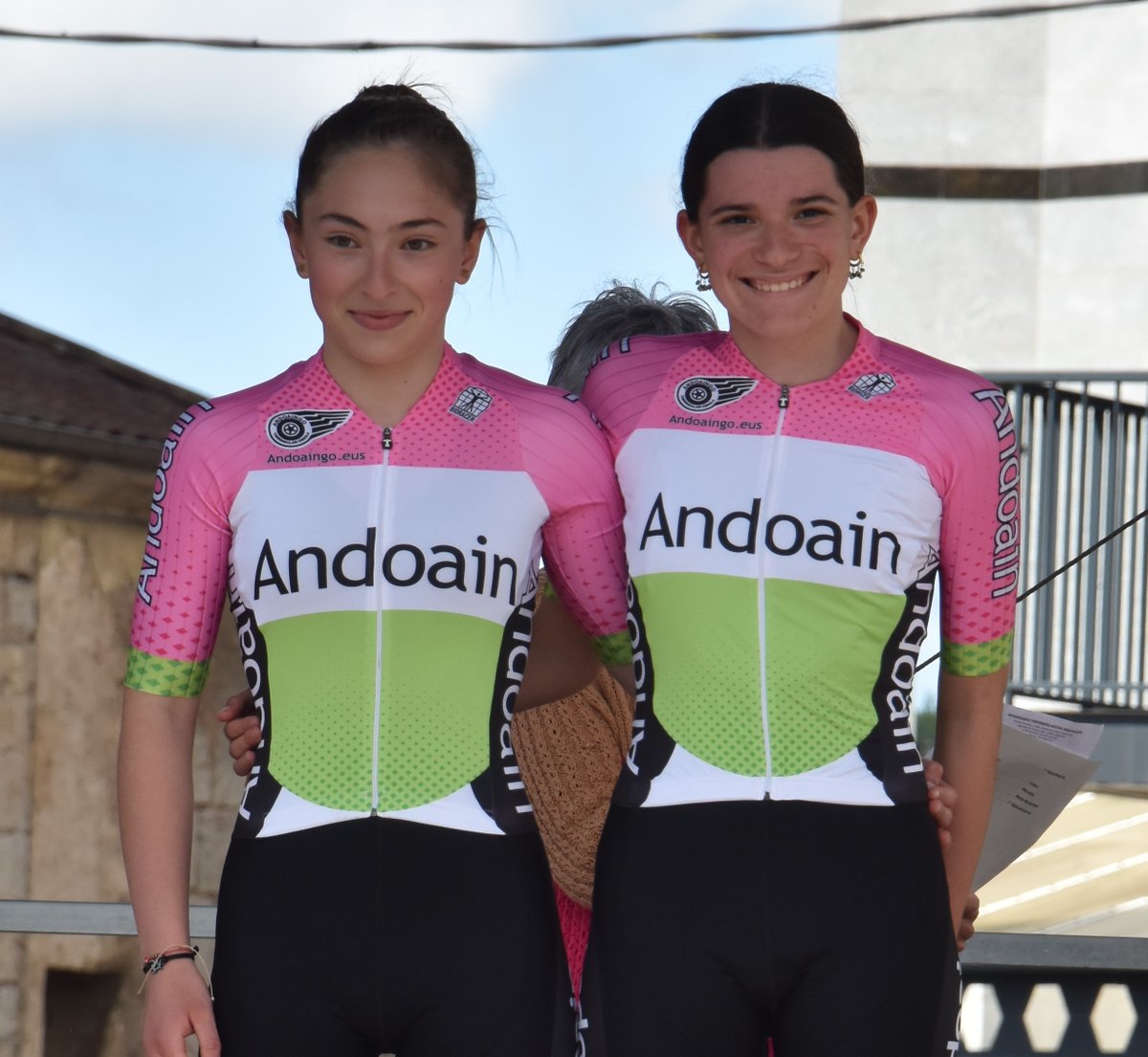 Andoaingo tweet media