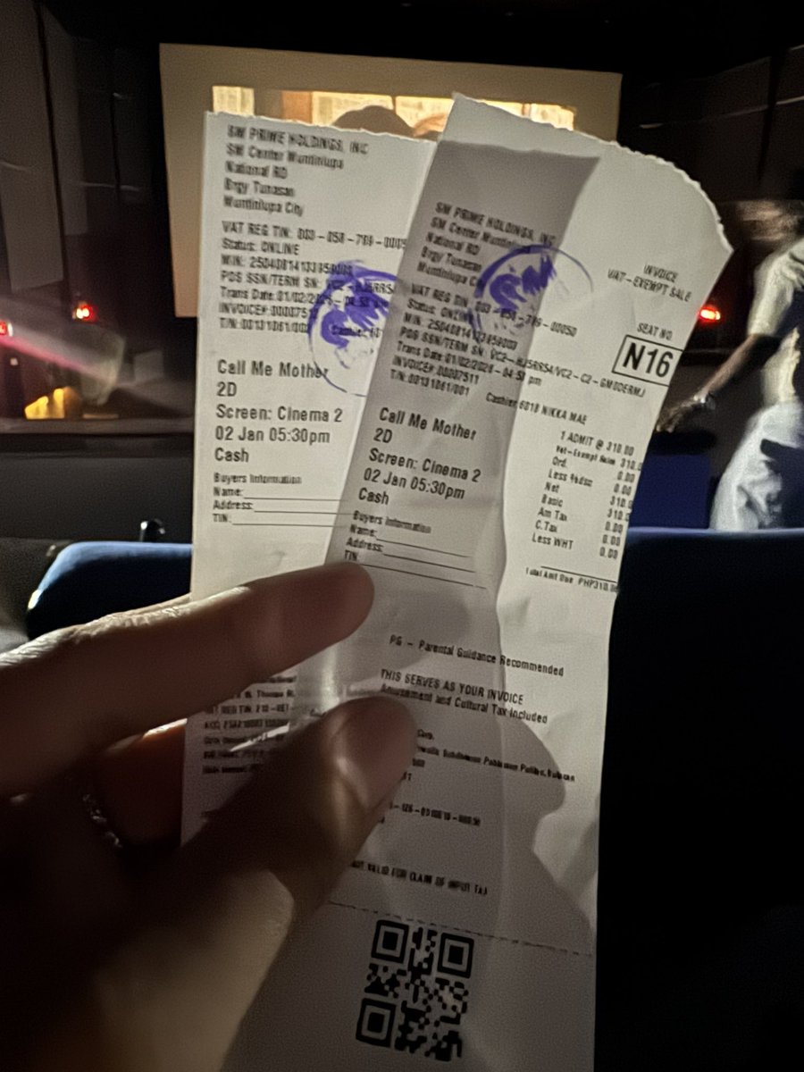 Carlosthani91's tweet photo. And it still mothering… Dami pa din tao.
#CallMeMother #Mothering #SiViceLangSapatNa #MMFF2025 #mmff51 
@vicegandako https://t.co/1LgTo0lXwU