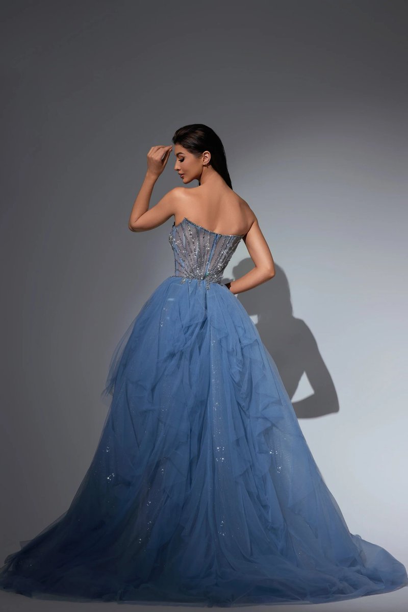 EmpireOpulent's tweet photo. ✨ Timeless elegance, elevated. Evening dress  Style LD11481 from our Crème de la Crème collection is designed for women who command the room — sculpted lines, refined luxury, unforgettable presence.  👑 Shop the look at https://t.co/meJdnYb4N9 #OpulentEmpire   #CremeDeLaCreme   #LuxuryEveningWear   #CoutureGown   #GalaDress