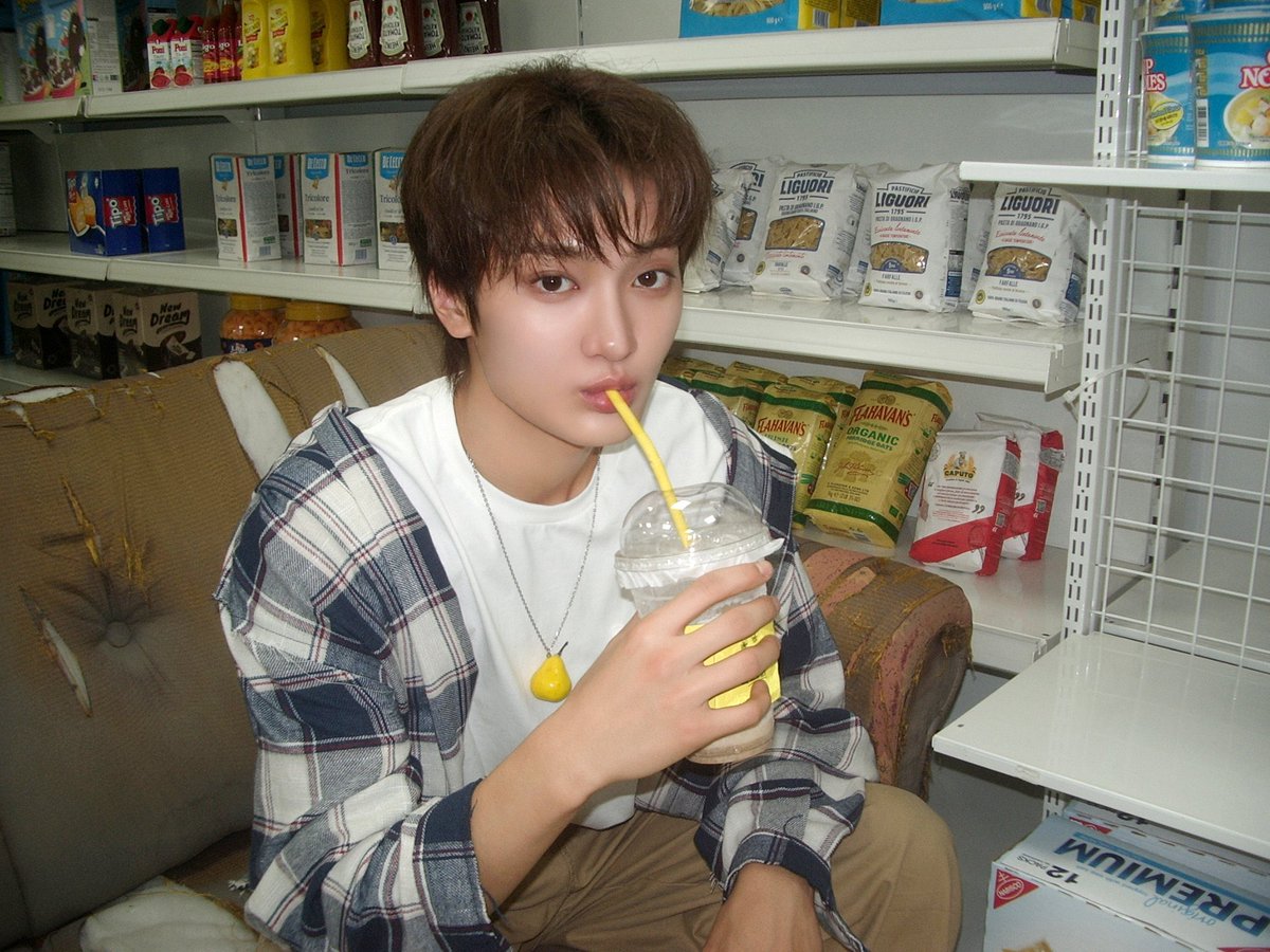 puren0_'s tweet photo. 남자는스물셋이진짜진짜라는게납득가능한활동이레피임….. ㅜ.ㅜ https://t.co/axZFufVUxP