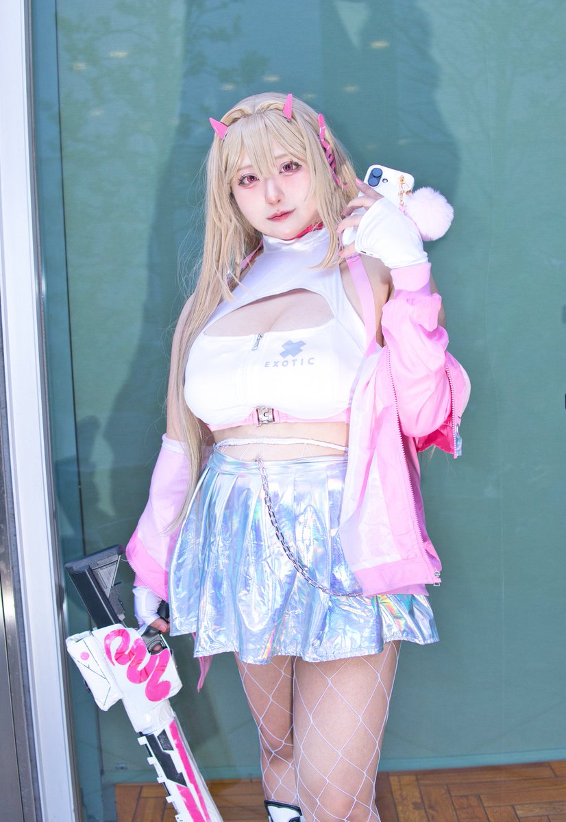 omaru_Kranke's tweet photo. ♡

 #C107コスプレ  #C107 
 #NIKKEcosplay  #NIKKE  #バイパー https://t.co/3RodEcBEBS