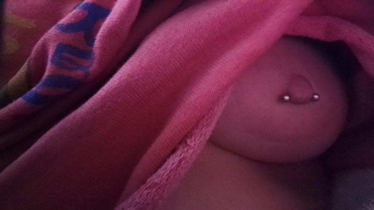 Miss_Ivy_69's tweet photo. Do you want to suck? https://t.co/RrgCHf3SR7