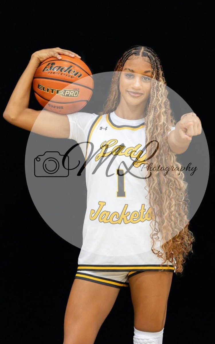 Layla Flowers tweet media