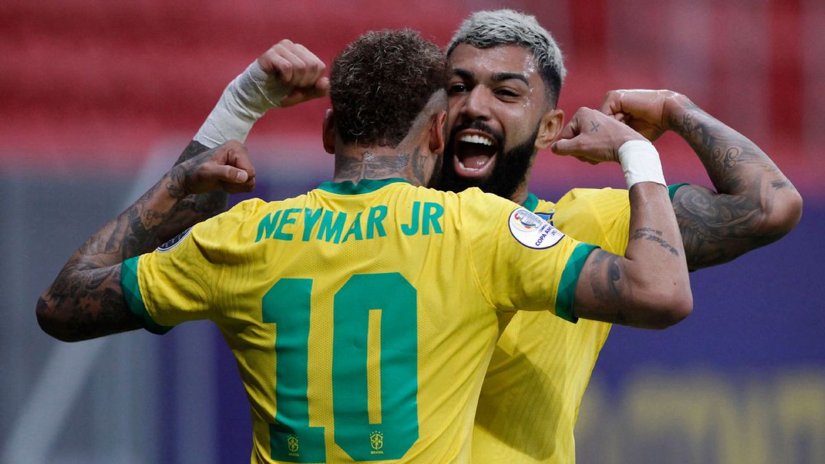 Pior que nessa época aqui o maior sonho deles era ter os dois no flabunda 😂