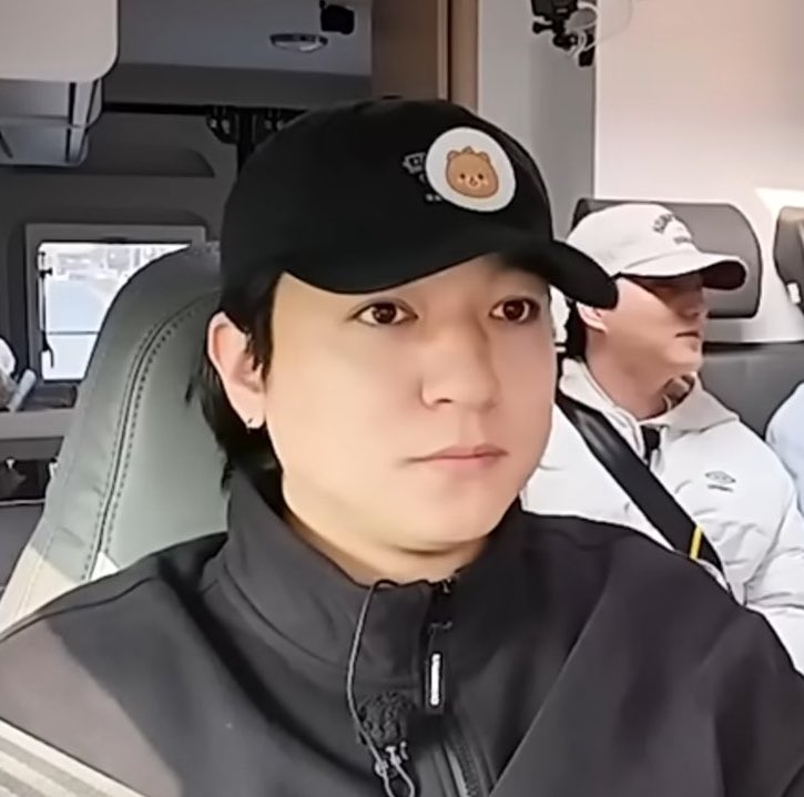 tepuddppyy's tweet image. 어라?