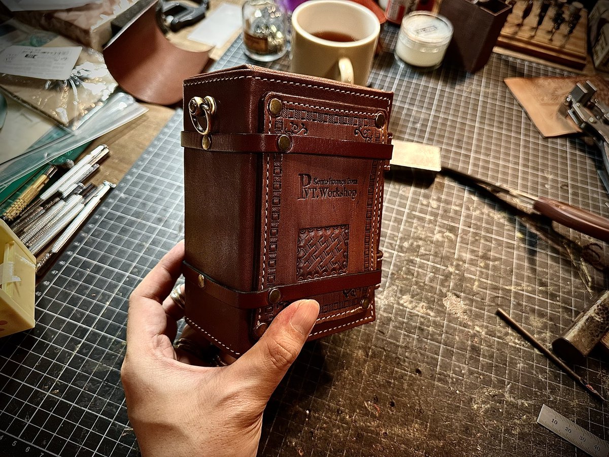 Pvt. Workshop/国内最高峰本革TCG BOX (@pvt_workshop) / Posts / X