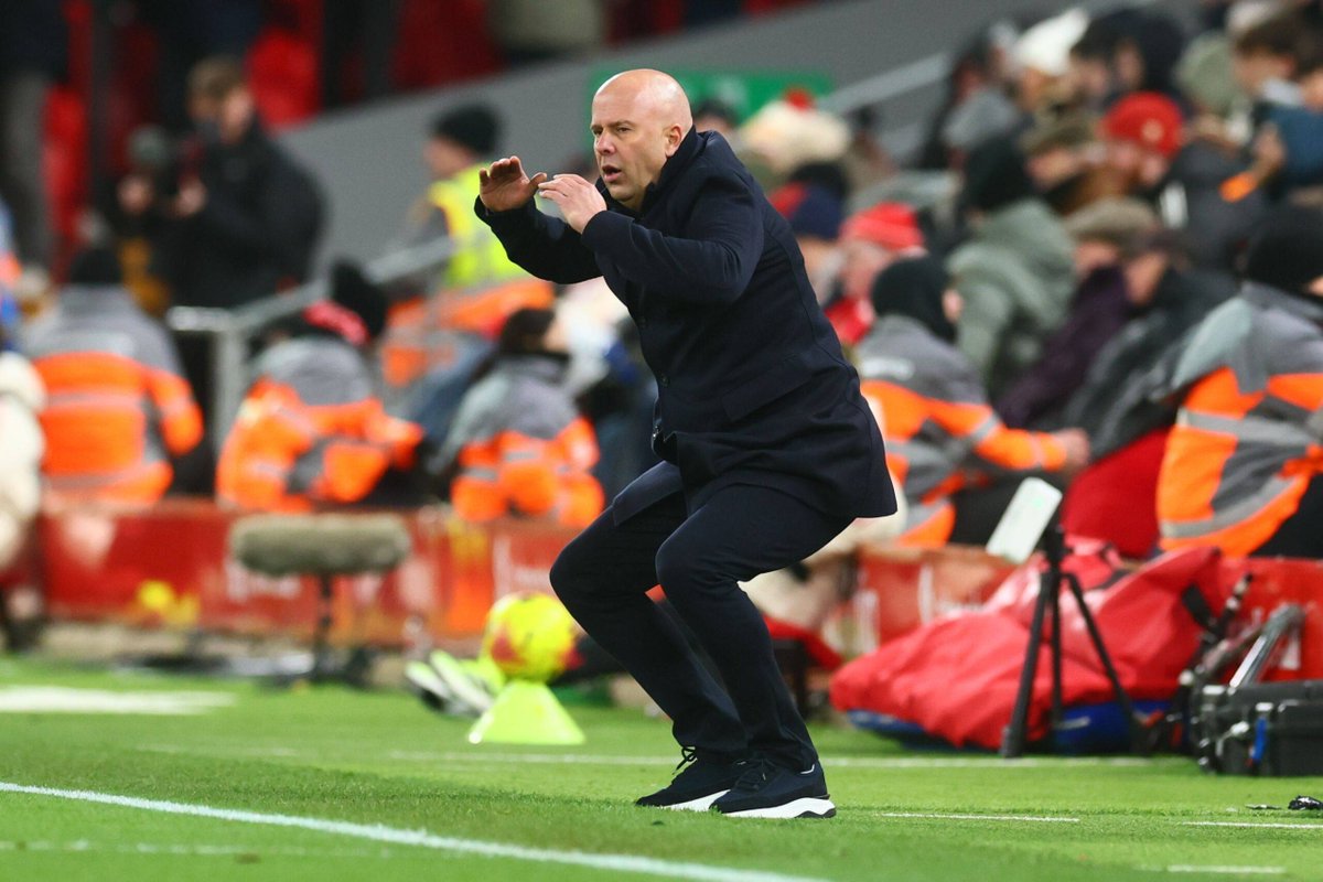 eddiegibbs's tweet image. ‼️ Slot's Liverpool in Managed Decline

I am beyond bored now. Liverpool are not merely dull to watch, they are anaesthetised. The 0–0 with Leeds was not an accident or an off day, it was the logical outcome of a side playing football as an act of self preservation rather than…