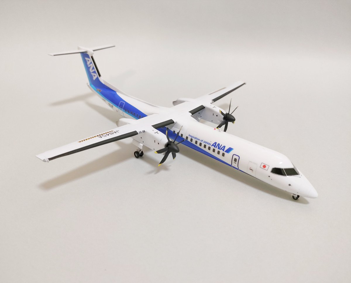 明けましておめでとうございます🙇

EASTERN EXPRESS
Dash8-400 完成

長らく製作したい機種だったので、何とか完成できて新年早々嬉しいです✨️
今年も皆様とプラモデルを楽しみ、成長できれば…幸いです☺️
どうぞ、よろしくお願いします🎍
#旅客機プラモフェスin名古屋26
#旅客機プラモ