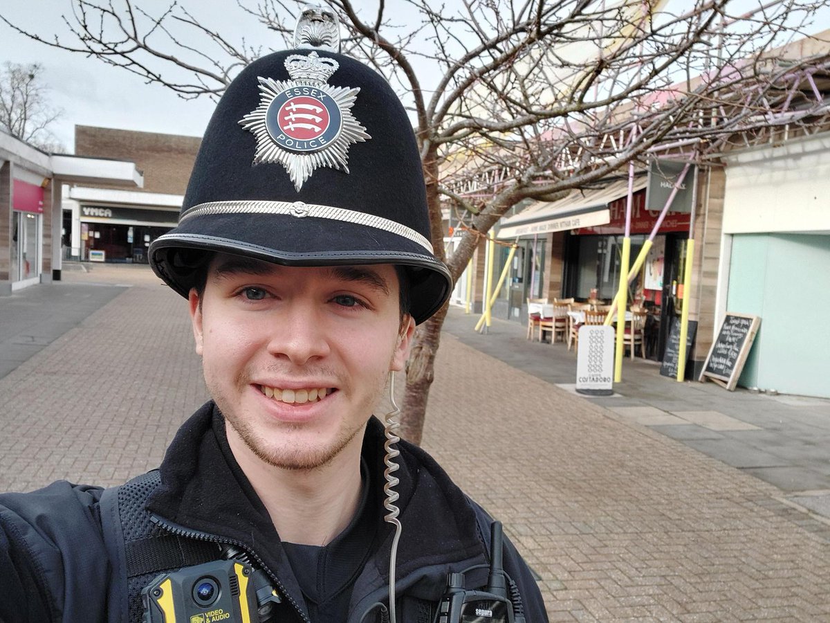 EPWitham's tweet image. Witham CSC Officer Penrose conducted foot patrols where he was able to prevent a shoplifting incident in progress &amp;amp; received thanks from the store for being visible. Speed checks were carried out with startling results, 26 verbal warnings &amp;amp; 6 traffic offence reports #VisionZero