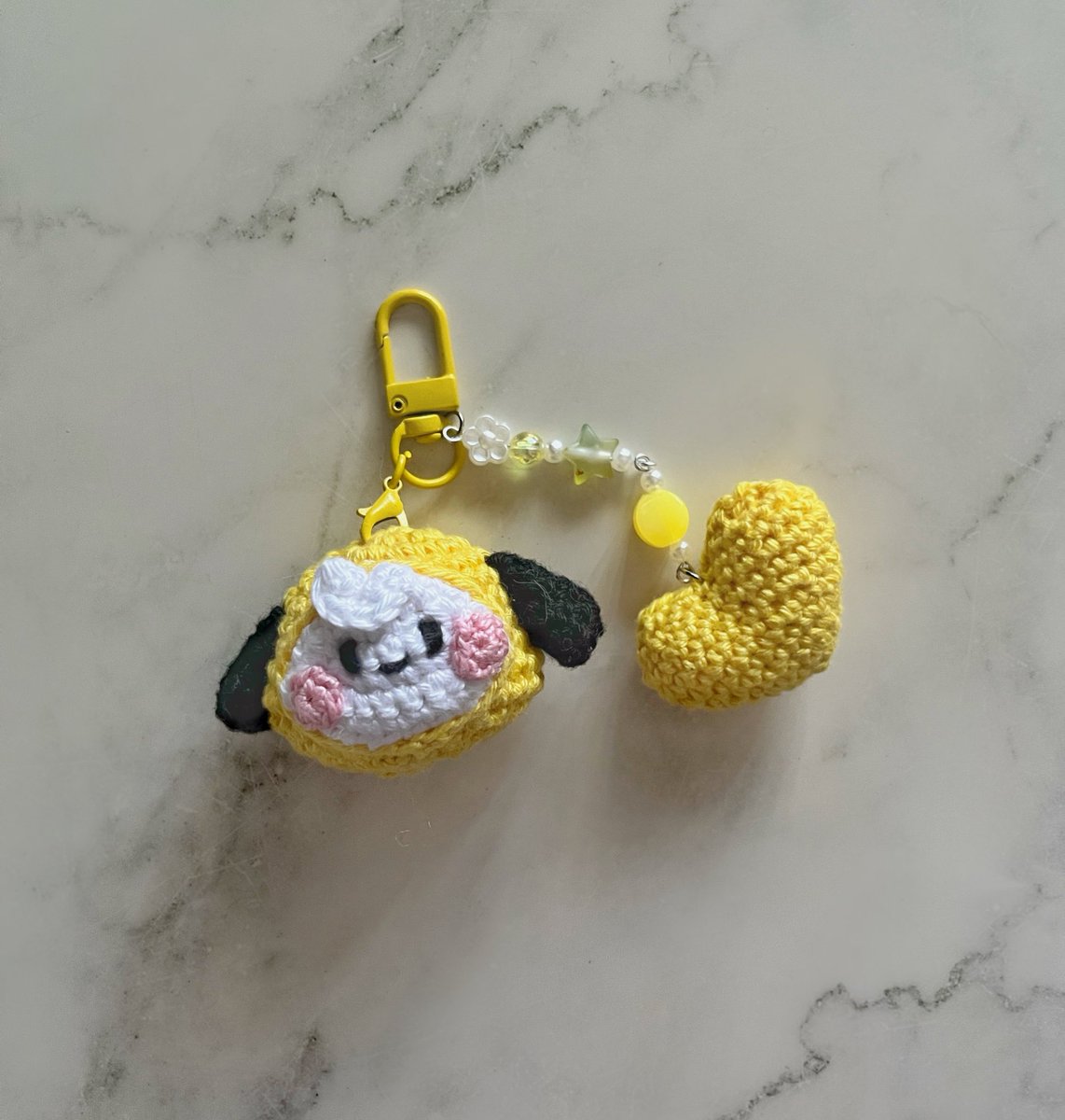 yoongispetal's tweet image. Hello friends! 💞 I'm not in the best financial situation right now, so I've put some of my handmade crochet keychains for sale on my Vinted page, and I plan on opening an Etsy shop in the next few days. If you'd like to take a look, I would be very grateful. 💞
Link below!