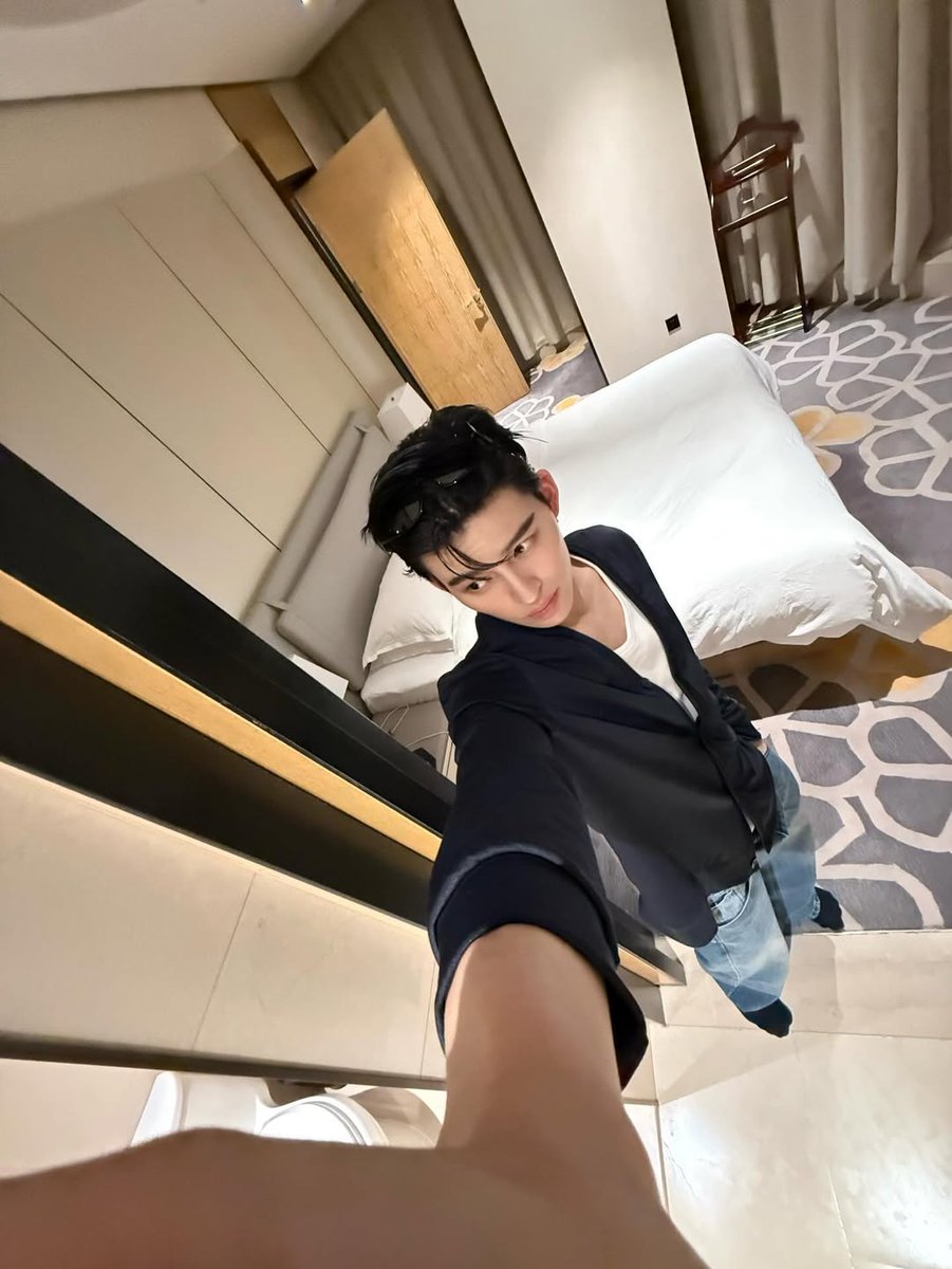 PondPhuwin Thailand V2 tweet media