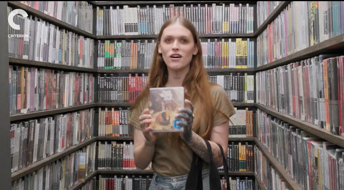 dykeofcain's tweet image. both hayden and florence picking picnic at hanging rock oh i'm sure