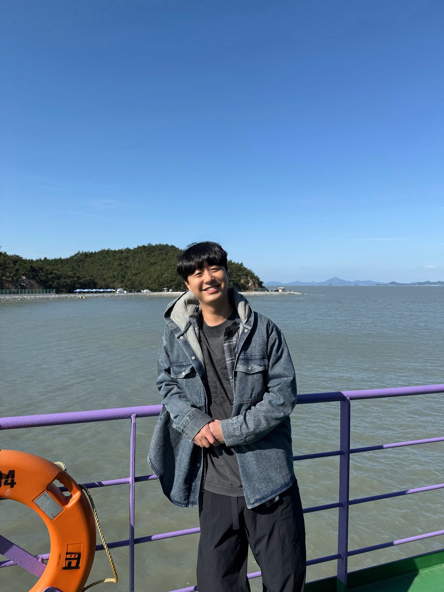 storyjcompany's tweet photo. [#📸]
도선 위 박주임?!🚤
오늘(3일, 토) 오후 9시 50분
SBS <모범택시3> 14회 본방사수-!

#배유람 #BaeYuRam
#SBS #모범택시3 #TaxiDriver3
#박주임 #박진언 #본방사수
#스토리제이컴퍼니 #Storyjcompany https://t.co/q35YrKNjJo