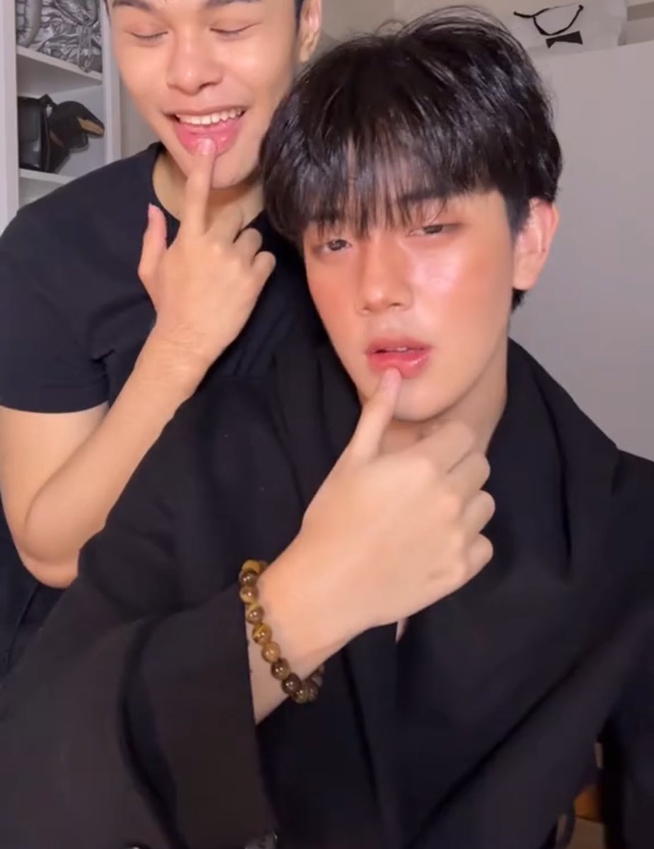 sobrang kpop nga niya