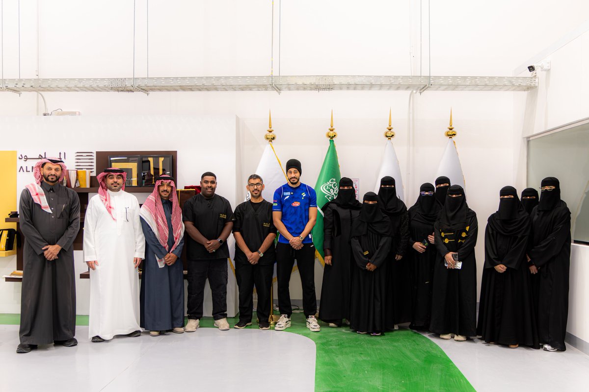 جانب من مشاركة الماهود ضمن سلسلة #عيش_الأحساء

وزيارة #نادي_الفتح لمصنع الماهود