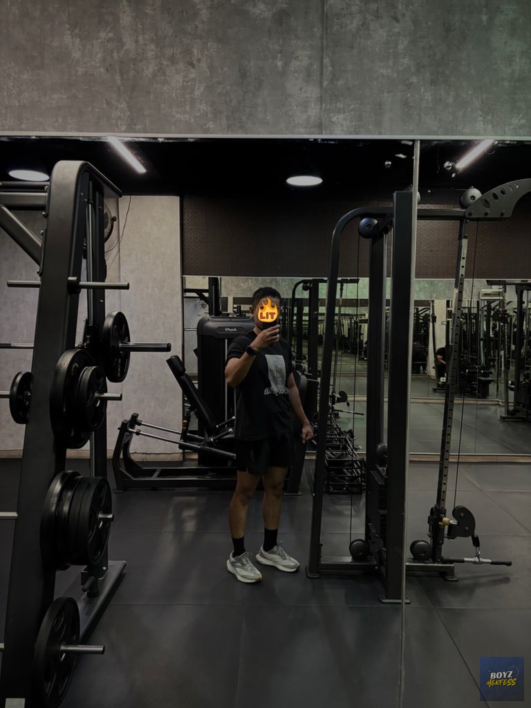 Base: ON 👊🏻 tweet media