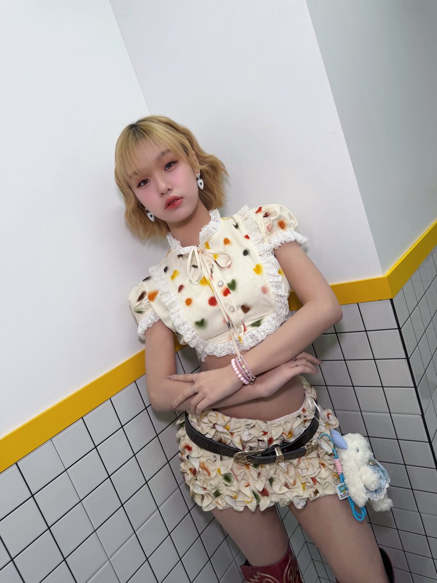 ily_official_th's tweet image. [ Photoset ˚.🎀༘⋆ ] #NeenILY at  ลานนมสามย่าน 2025 🥛🧸ྀི

📜 : 31 Dec 2025
🎪Samyan Mitrtown

ปาร์ตี้โนแอล จิบนมชมคอนเสิร์ตข้ามปี
#ILY_th
#MitrVibes
#ลานนมสามย่าน #ลานนม
#สามย่านมิตรทาวน์
#SamyanMitrtown
#XOXOentertainment