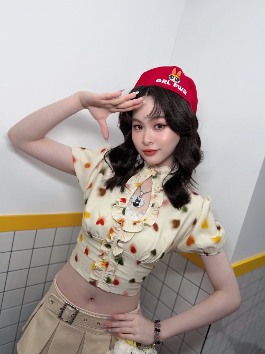 ily_official_th's tweet image. [ Photoset ˚.🎀༘⋆ ] #PloyILY at  ลานนมสามย่าน 2025 🥛🧸ྀི

📜 : 31 Dec 2025
🎪Samyan Mitrtown

ปาร์ตี้โนแอล จิบนมชมคอนเสิร์ตข้ามปี
#ILY_th
#MitrVibes
#ลานนมสามย่าน #ลานนม
#สามย่านมิตรทาวน์
#SamyanMitrtown
#XOXOentertainment