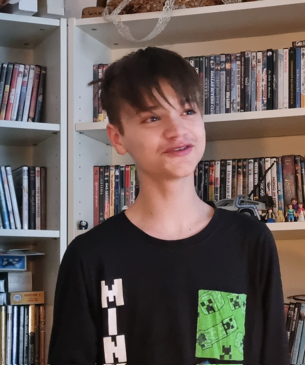 Winter arrived, exactly on time on my sons 14th birthday 🎂! Happy Birthday, my boy♥️🎉