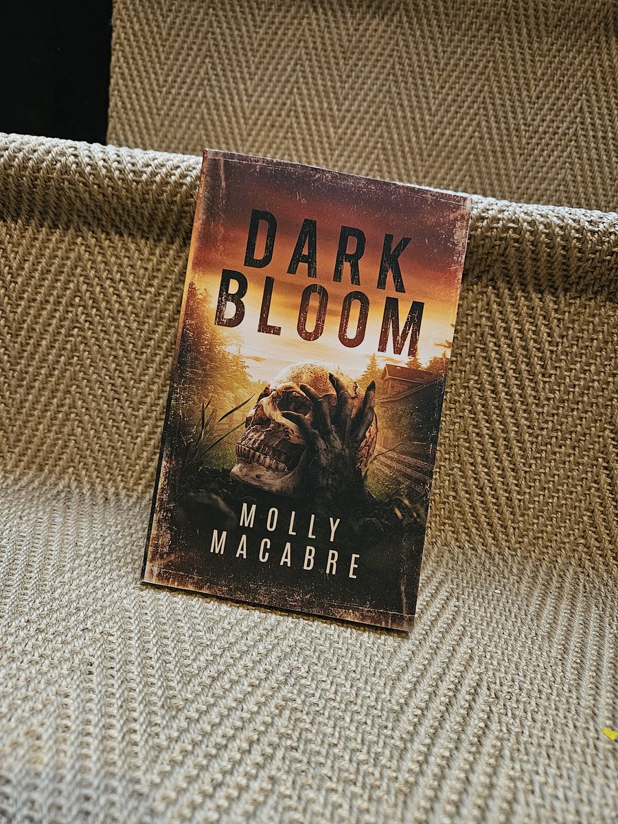 Aimee Louise | 🥀 tweet media