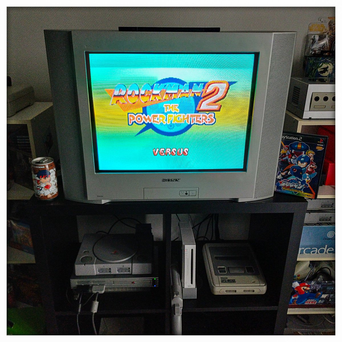 MisterKyleHyde's tweet photo. Le saviez vous du jour : les portages de Rockman The Power Battle et The Power Fighters sur PS2 sont les seuls à proposer un mode versus ! Et bonne année ! 😄 🎉 #rockman #megaman #capcom #sony #ps2 #arcadevibe #retrogaming #firstpostoftheyear https://t.co/pBU82k3A5A