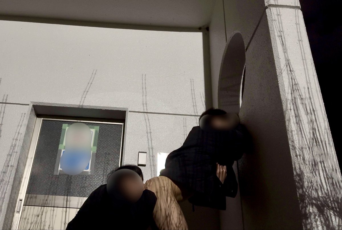 さっそくケツ穴舐めてもらいました笑
もっと舐めてほしい👅