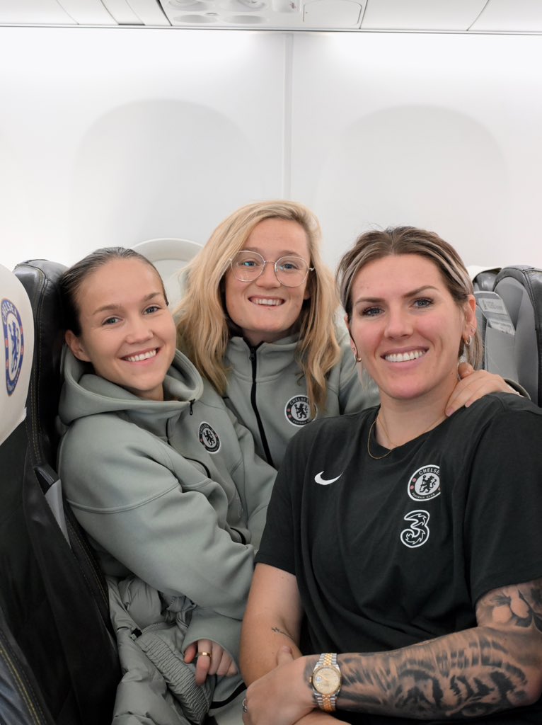 On the plane to Portugal. ✈️🇵🇹