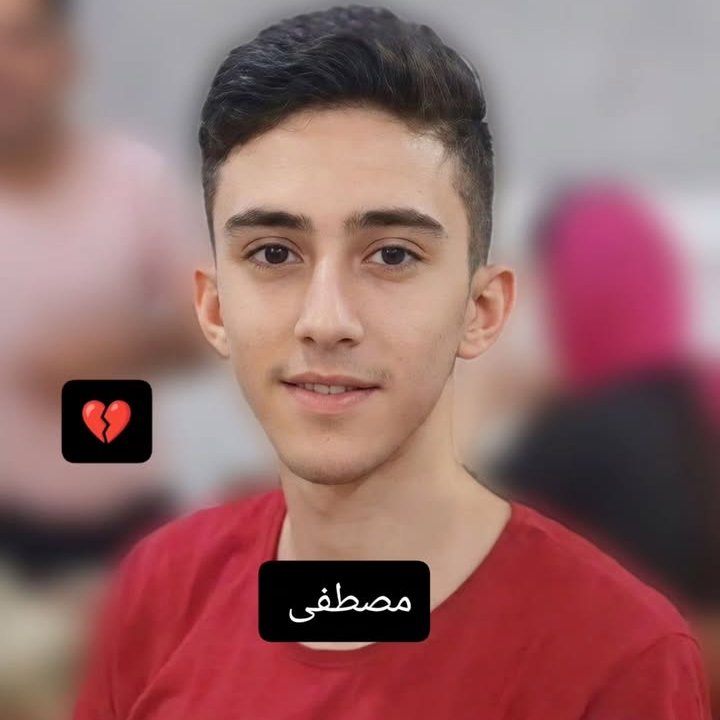 Sssccpp's tweet photo. قهرمانانی که دیشب به خانه برنگشتند. #احمدرضا_امانی دانشآموخته حقوق و #مصطفی_فلاحی نوجوان ۱۵ ساله در ازنا ۱۱ دی ۱۴۰۴ به قتل رسیدند 🖤 https://t.co/mAesZE0sSk