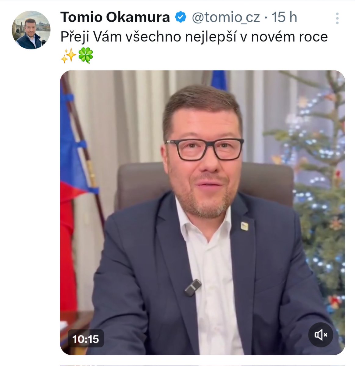 petr_lukavec's tweet photo. Každý, kdo volil strany, které nám instalovaly tenhle slizkej hnus do čela Sněmovny, je čurák. Konec hlášení. https://t.co/OkyIW6okgf
