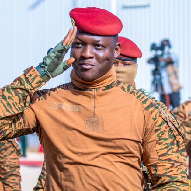 75secondes's tweet image. Le Mali et le Burkina Faso interdisent aux Américains d’entrer sur leur territoire