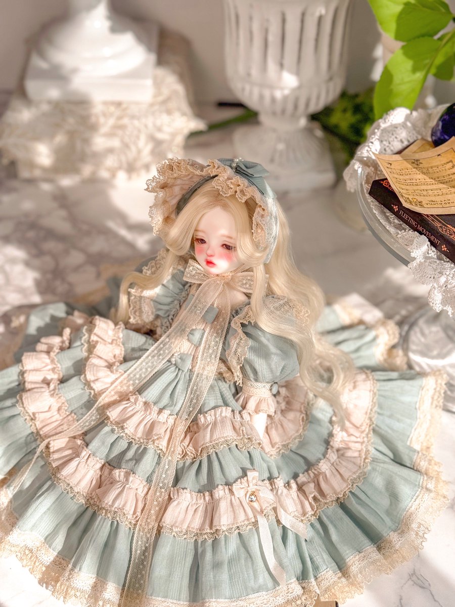 #금요일엔_인덕_트친소 
#금요일엔_인덕트친소
새해첫 트친소!! 저도 해보겠사와요😚
경기북부 거주중인 성인여성이며 
구현인형들 구현트윗 , 엉뚱한 고양이 관련 
일상트도 올리고 인놀트랑 
꼼지락 자급자족트 가끔 올립니다!

맘찍해주시면 바이오&amp;메이트 환인후 무멘팔로 
찾아뵙겠습니다💙