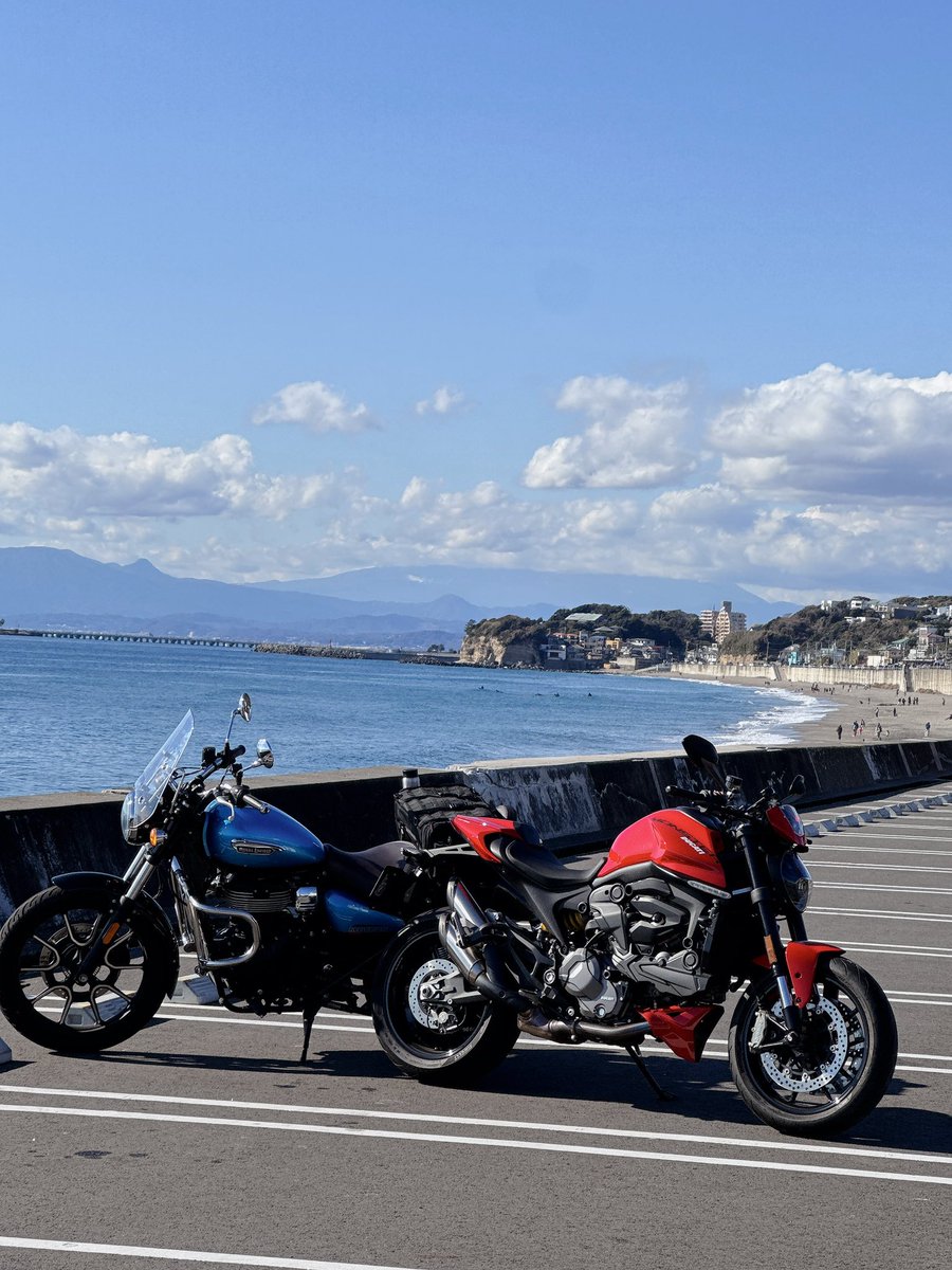 2026年早速初乗り💓 W230で一緒に撮影したしゅうさんと神奈川の海沿い